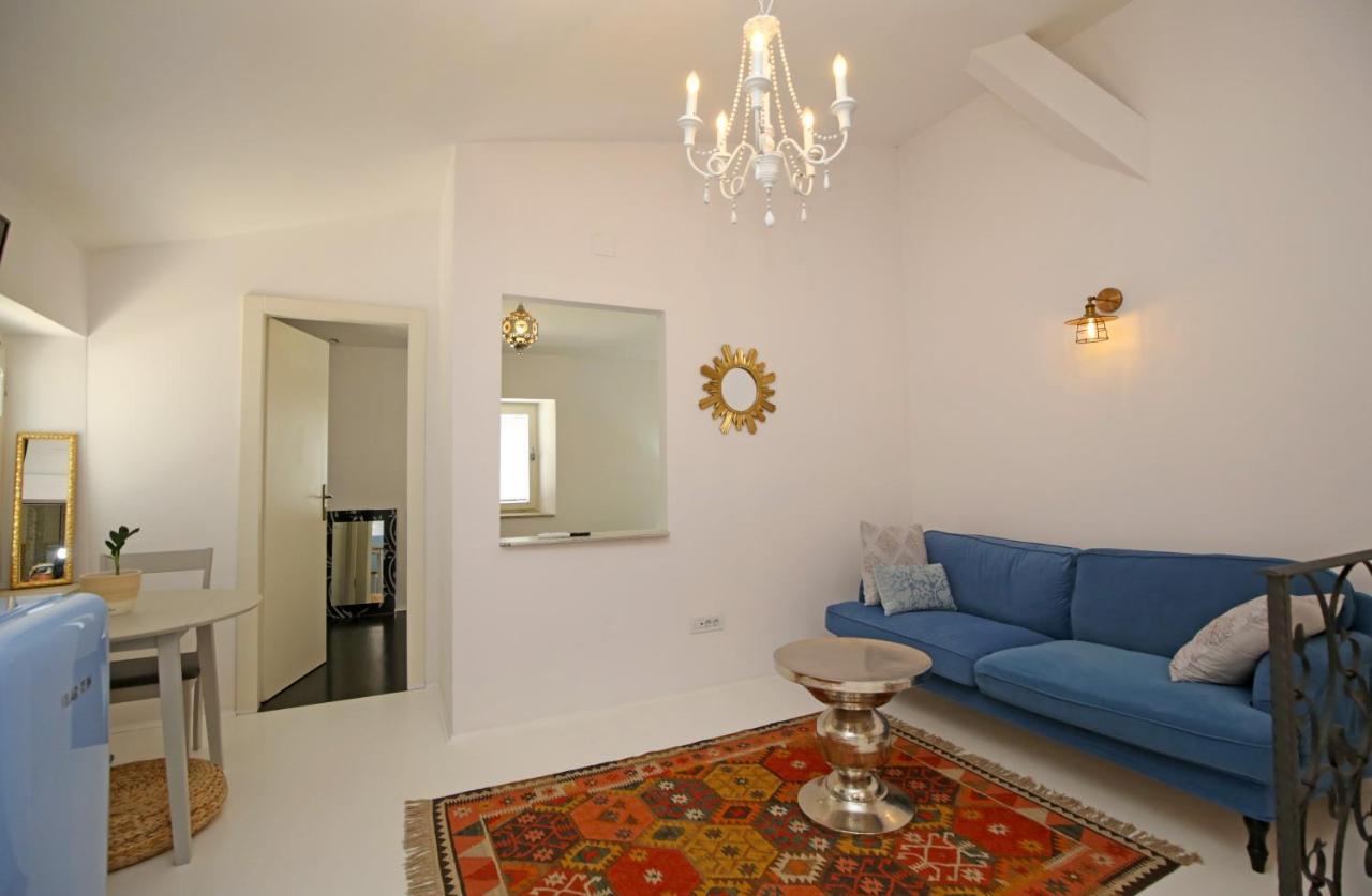 Swan City Apartment & Room Šibenik Eksteriør bilde