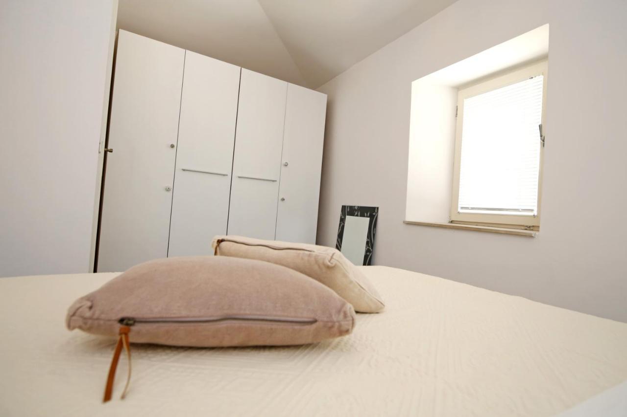 Swan City Apartment & Room Šibenik Eksteriør bilde
