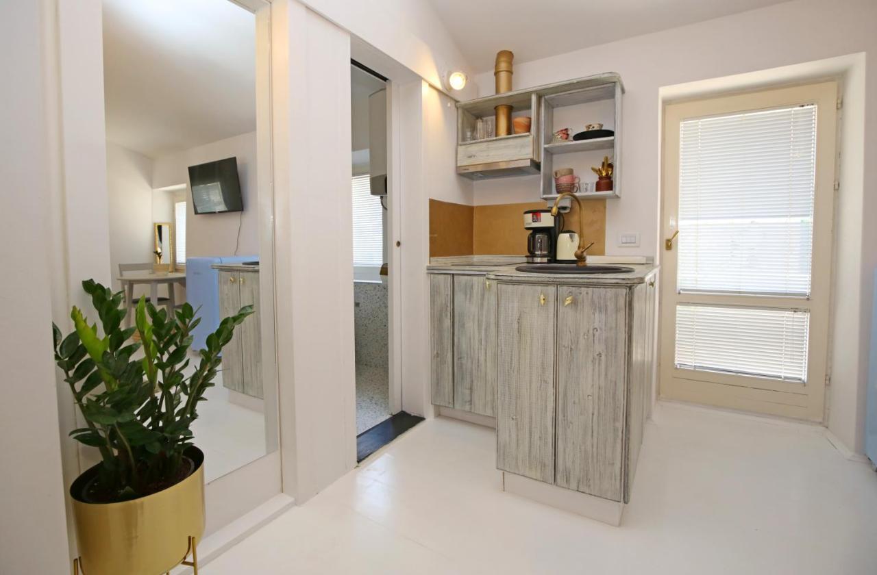 Swan City Apartment & Room Šibenik Eksteriør bilde
